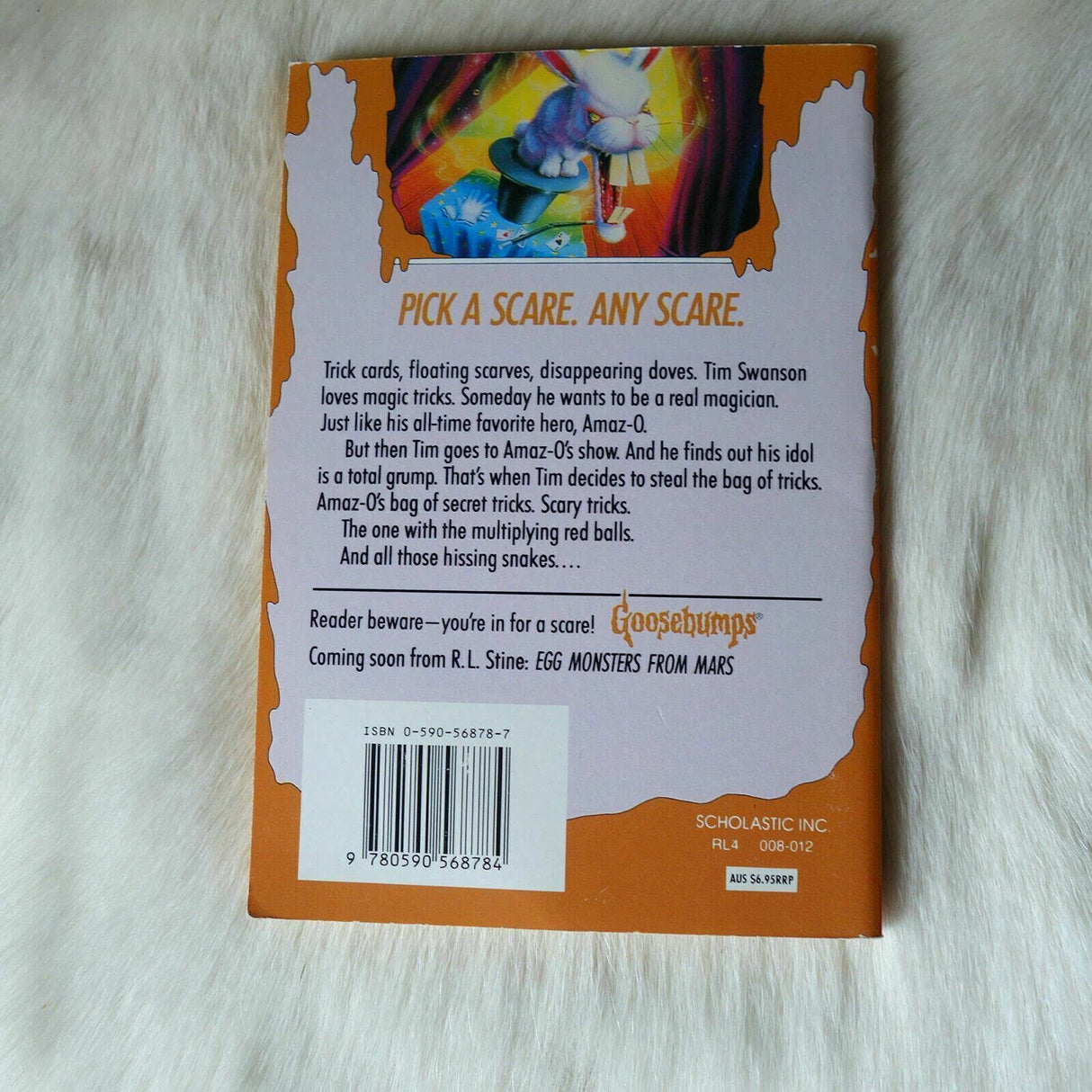 Bad Hare Day [Paperback] R.L. Stine - Retail Maharaj