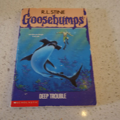Deep Trouble (Goosebumps - 19) [Paperback] R.L. Stine - Retail Maharaj
