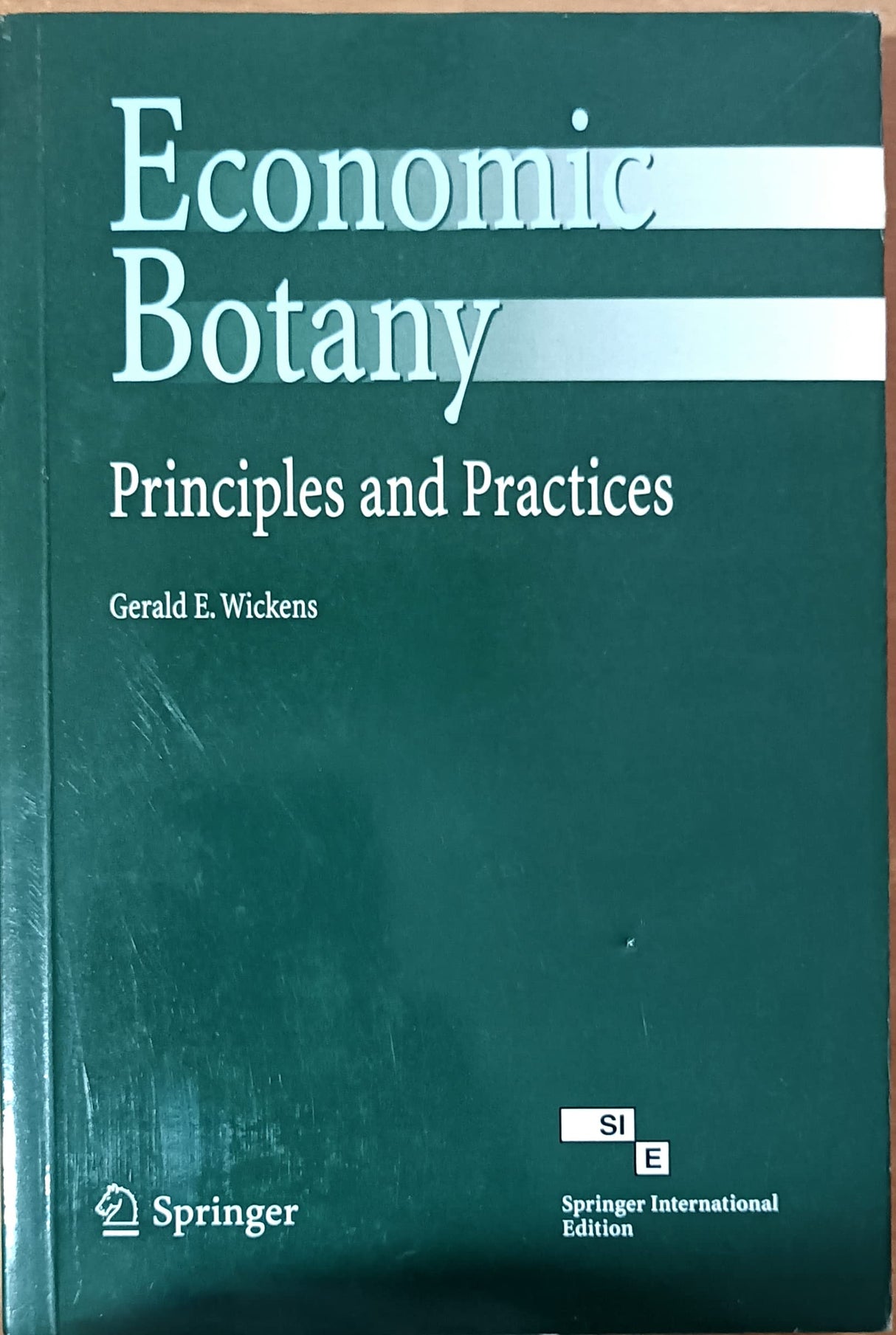 ECONOMIC BOTANY:PRINCIPLES AND PRACTICES - Retail Maharaj