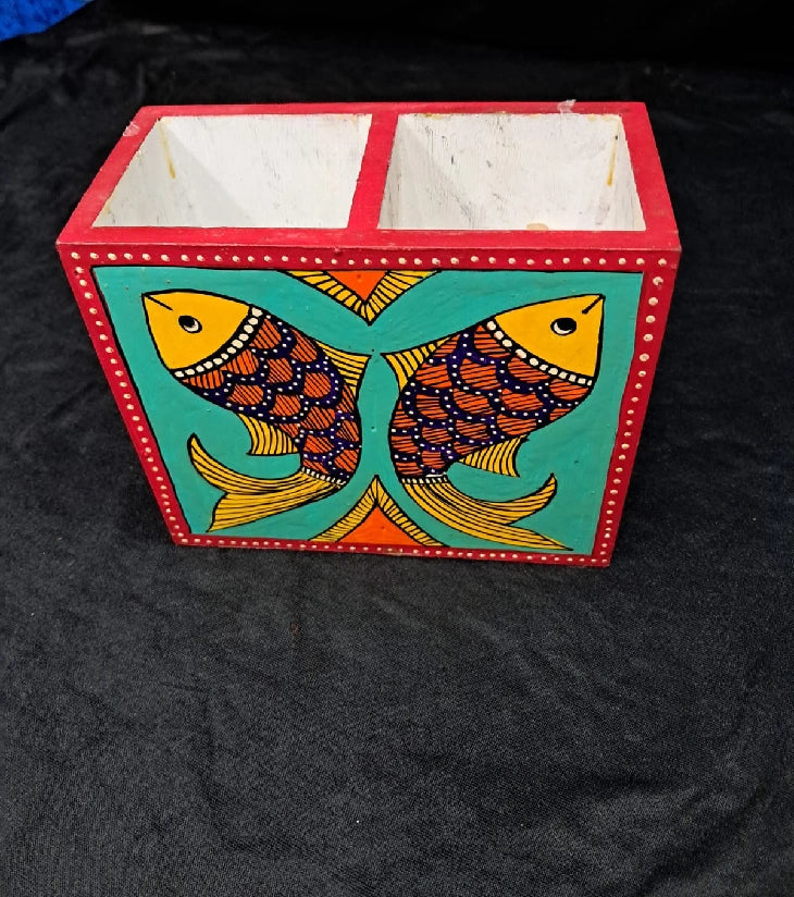 Twin Fish Wooden Pen Stand